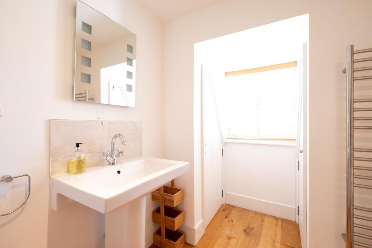 올드버러 Mansard House 빌라 외부 사진